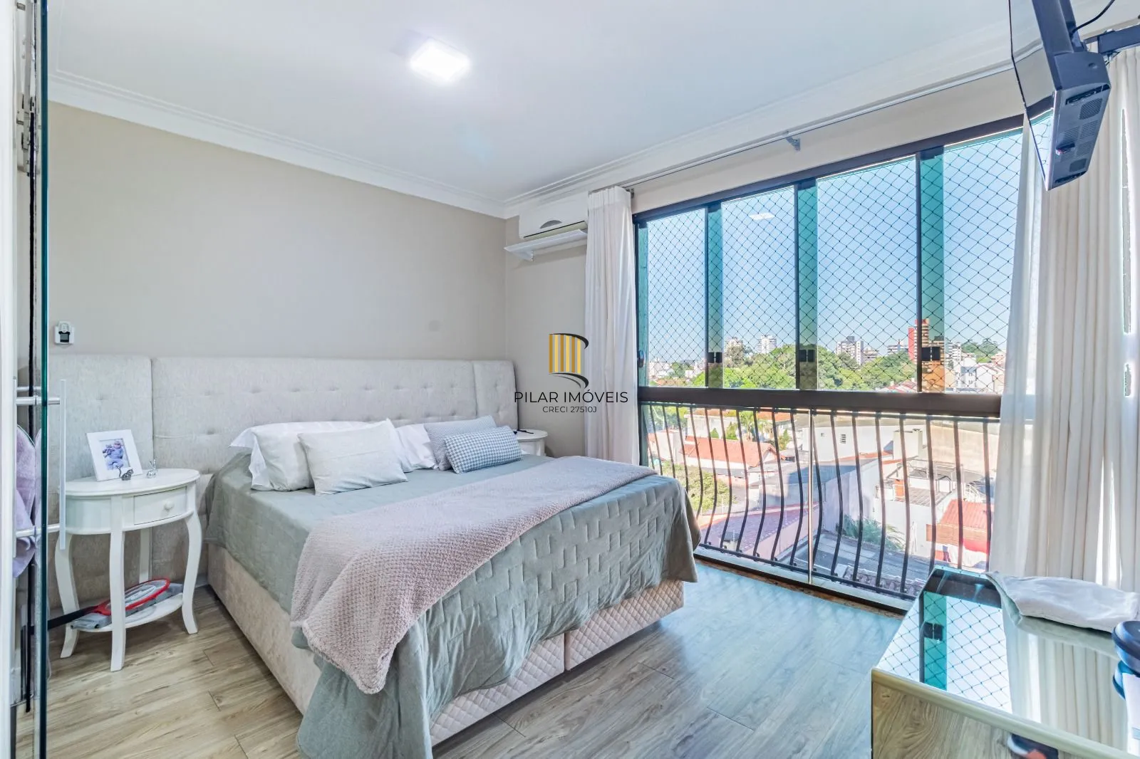 Oportunidade Única! Prédio Comercial em Localização Privilegiada em Porto Alegre