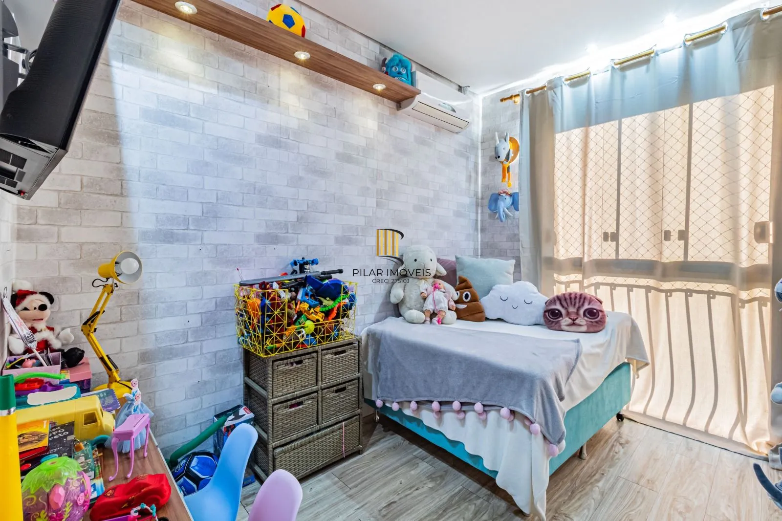 Oportunidade Única! Prédio Comercial em Localização Privilegiada em Porto Alegre