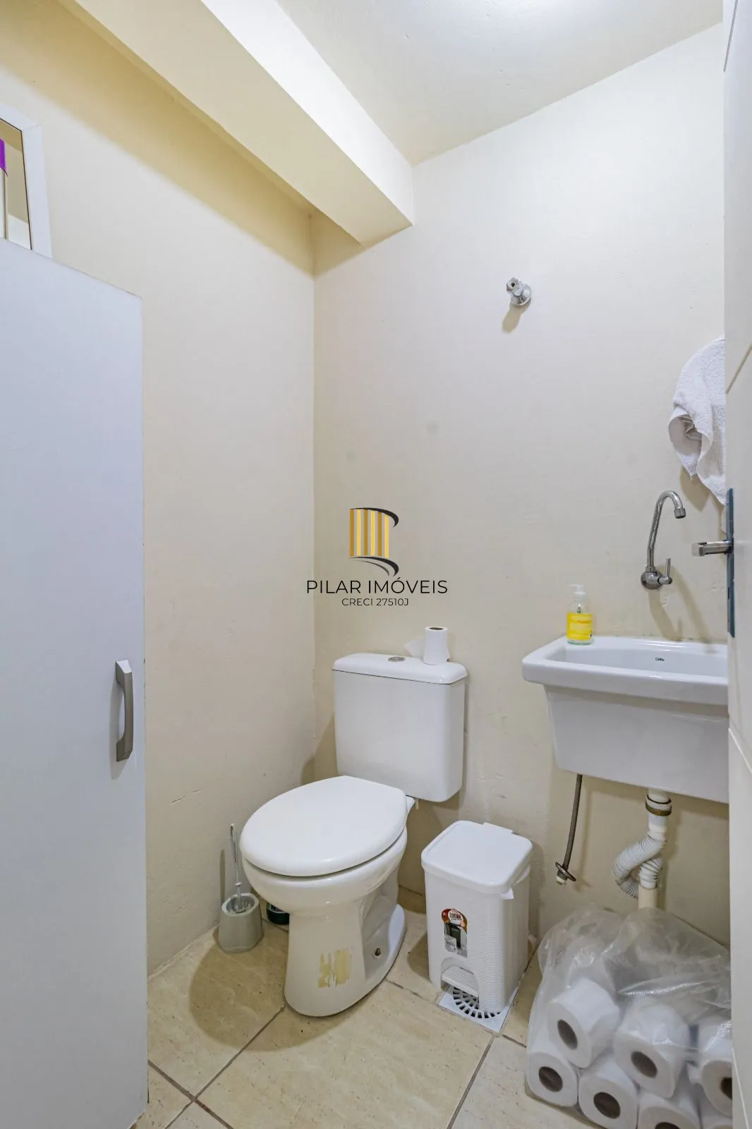 Oportunidade Única! Prédio Comercial em Localização Privilegiada em Porto Alegre