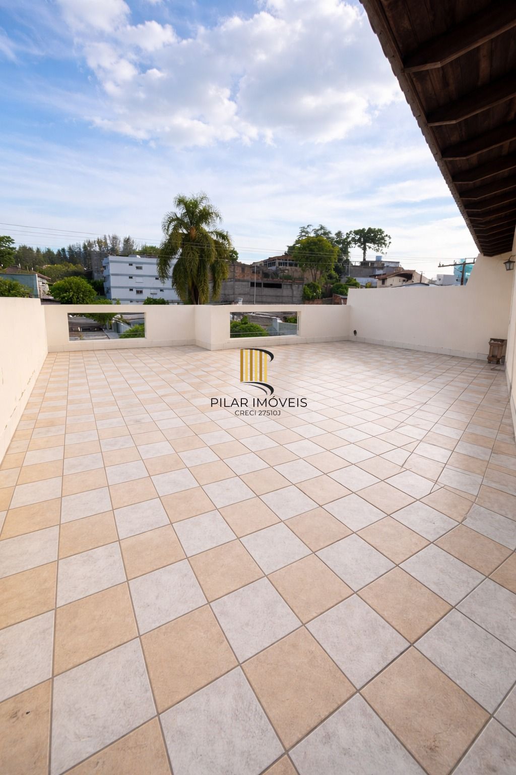 Predio Residencial e Comercial à Venda em Sant´Ana do Livramento.