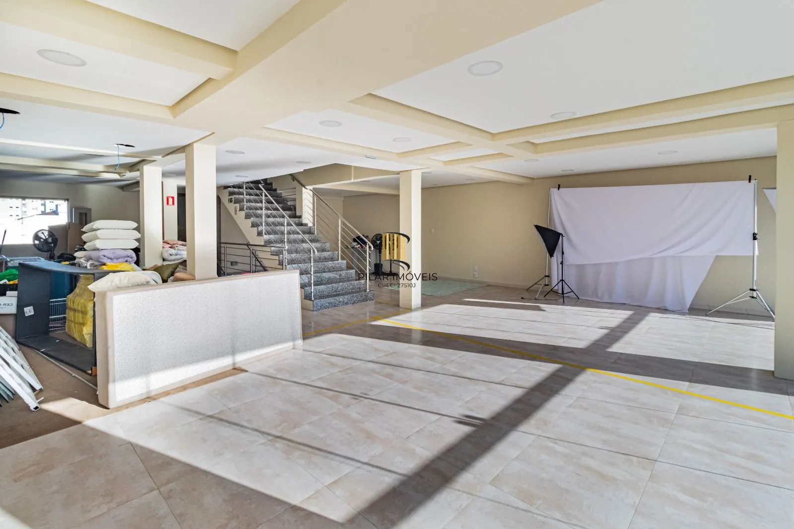 Oportunidade Única! Prédio Comercial em Localização Privilegiada em Porto Alegre