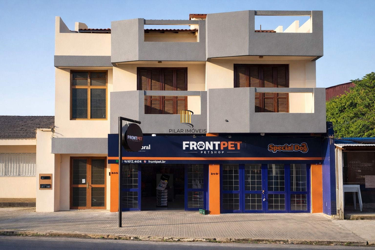 Predio Residencial e Comercial à Venda em Sant´Ana do Livramento. - Pilar Imóveis