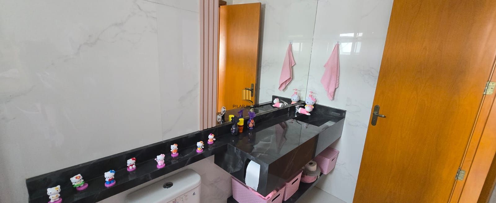 Excelente casa alto padrão, mobiliada no bairro Igara em Canoas.