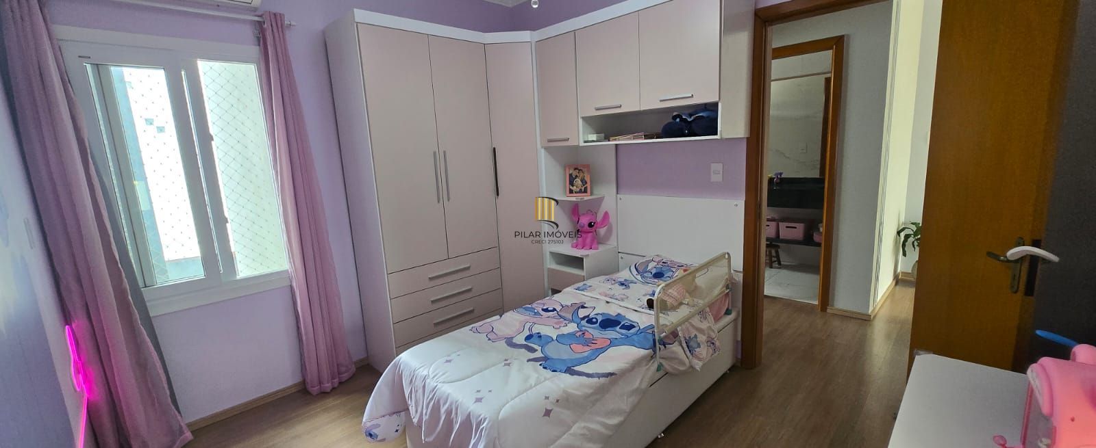 Excelente casa alto padrão, mobiliada no bairro Igara em Canoas.