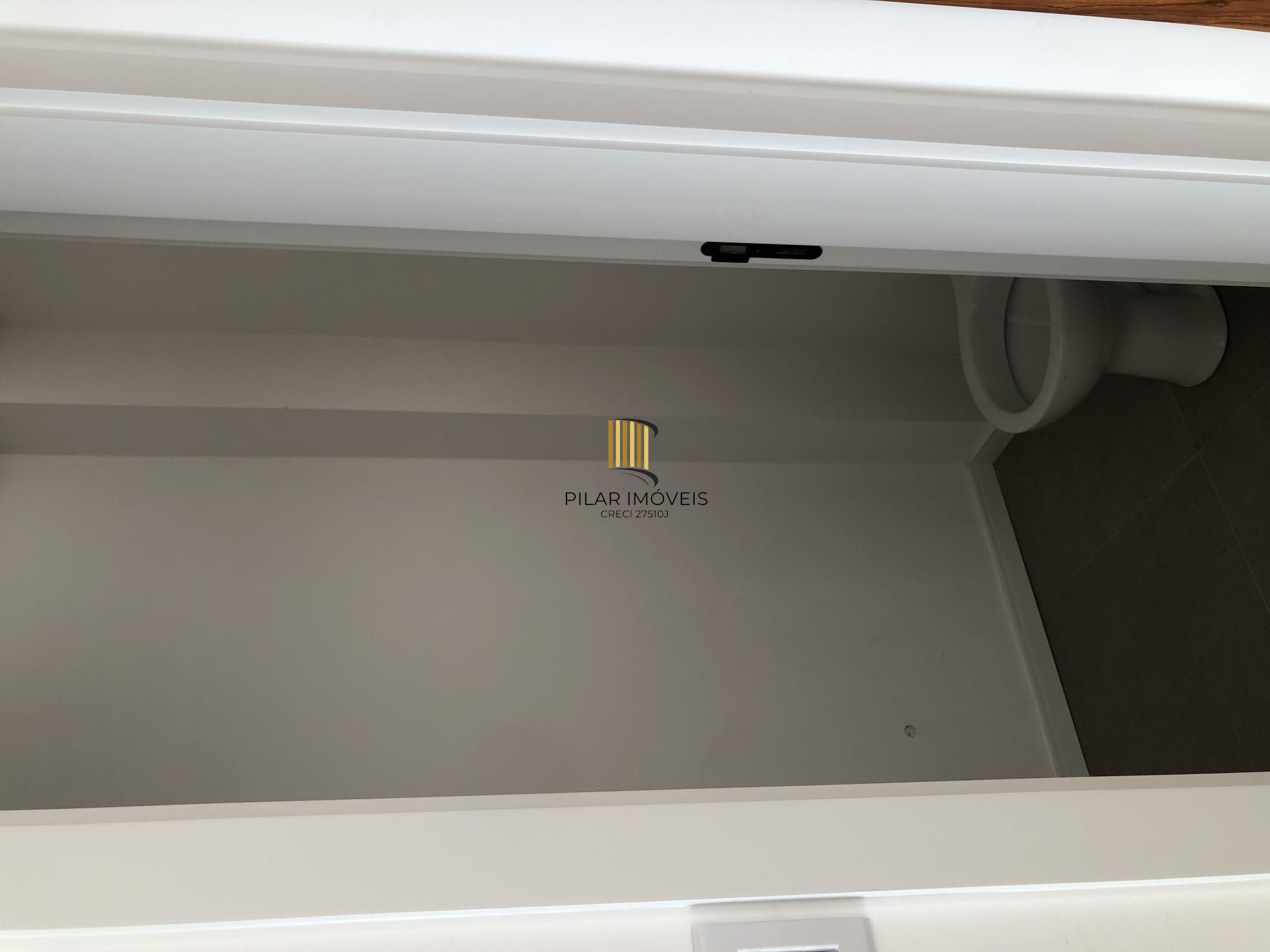 Casa 3 dormitórios no bairro Igara