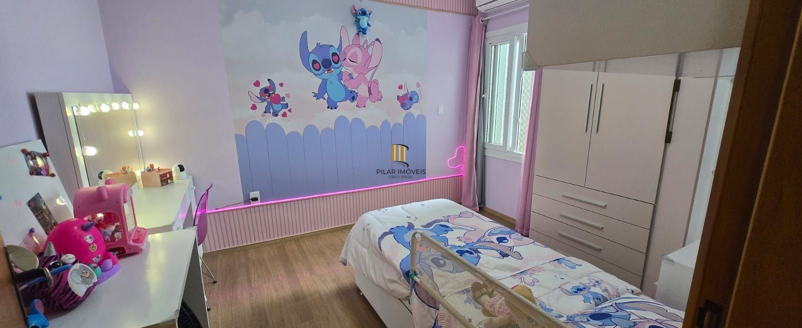 Excelente casa alto padrão, mobiliada no bairro Igara em Canoas.