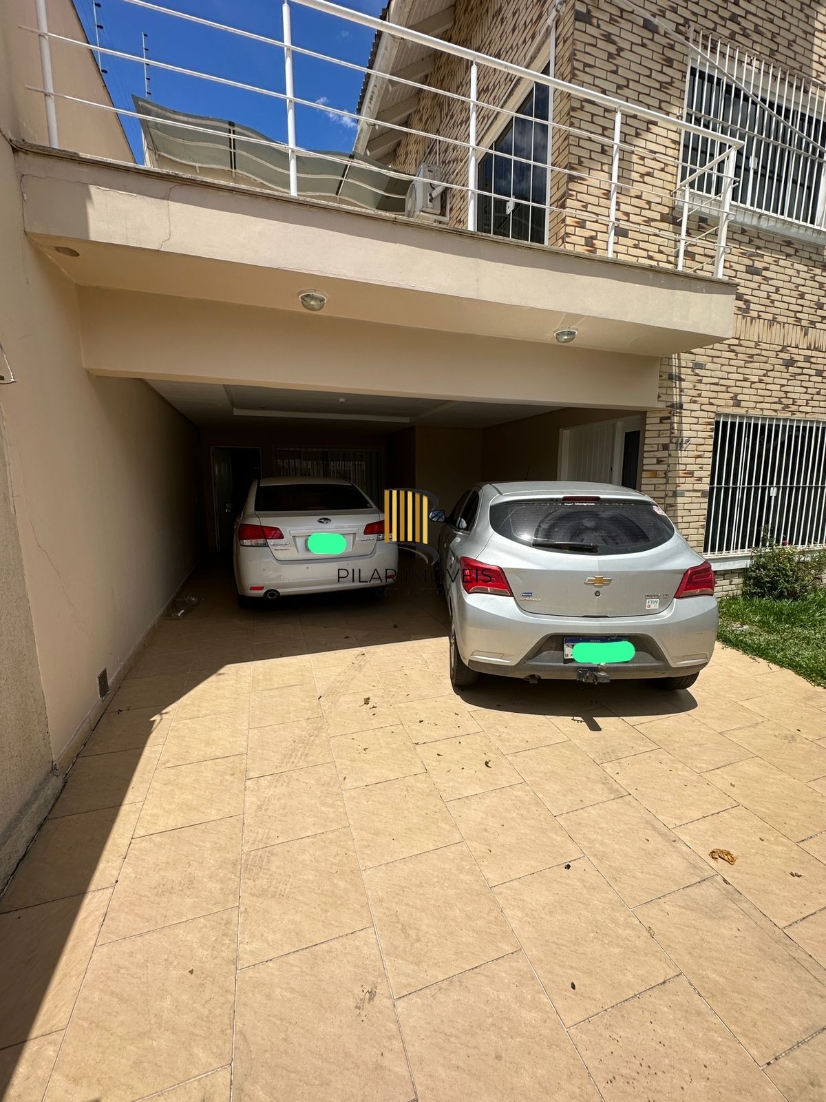 Casa 4 dormitórios no bairro Niterói