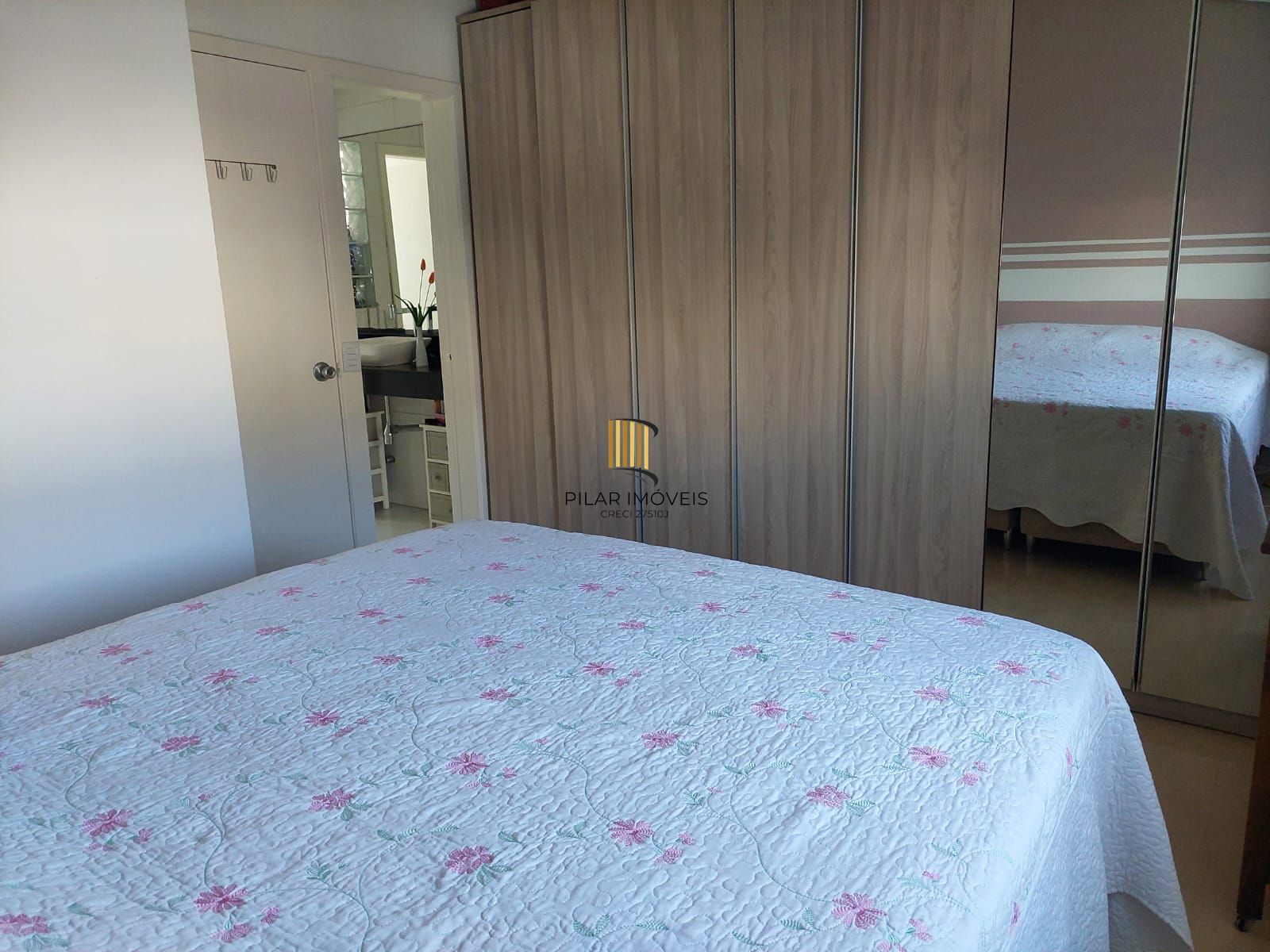 Sobrado 3 dormitórios no bairro Rio Branco