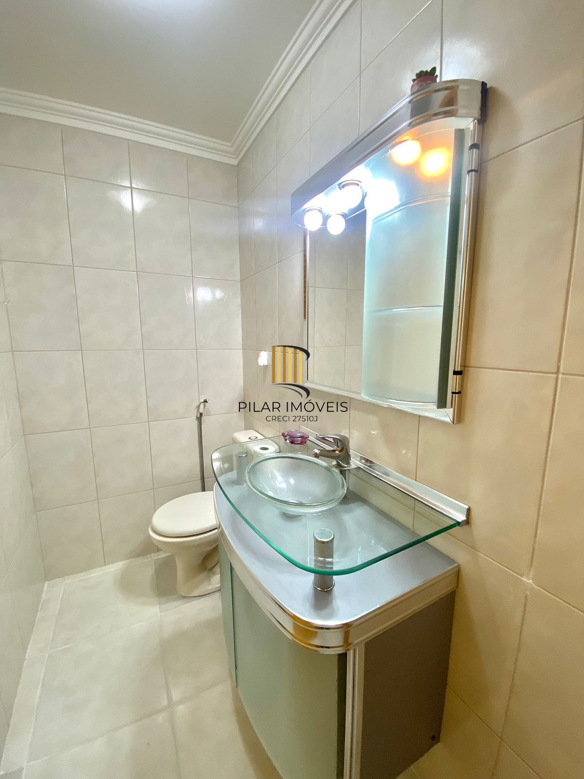 Apartamento 2 dormitórios no bairro Zona Nova