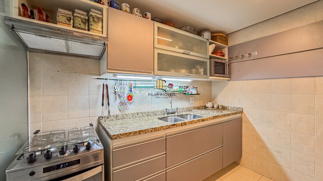Apartamento com 3 quartos, 1 suíte e 2 vagas de garagem no Bairro Passo D'Areia