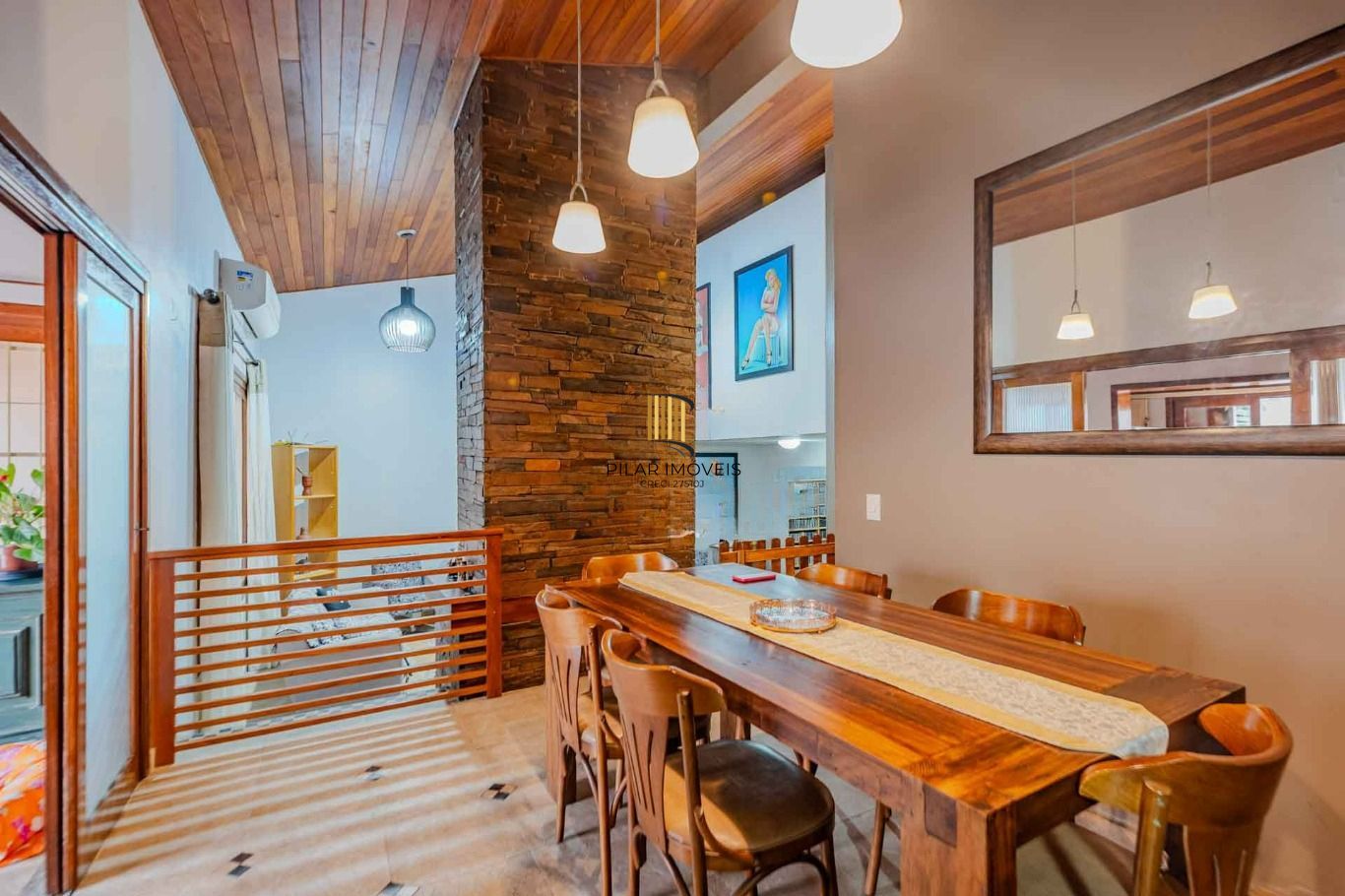 Casa com 3 quartos e 4 vagas no Bairro Vila Ipiranga
