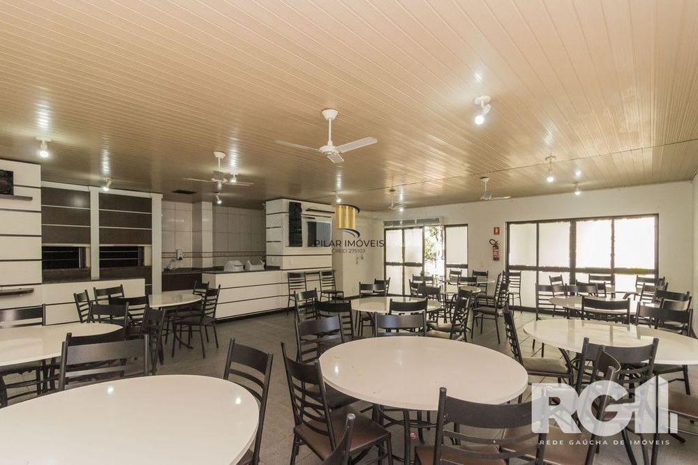 Apartamento de 3 dormitórios no bairro Sarandi