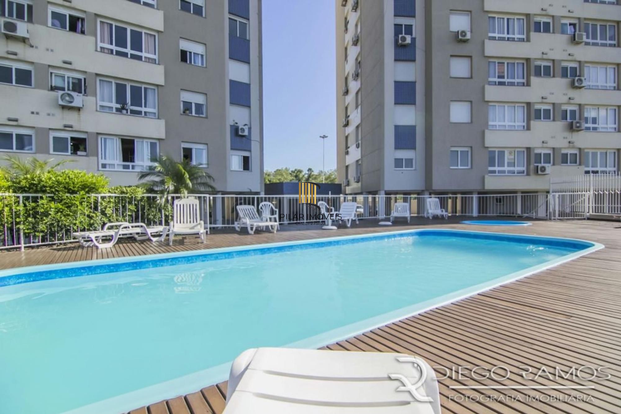 Apartamento de 3 dormitórios, 2 vagas, elevador no bairro Jardim Botânico