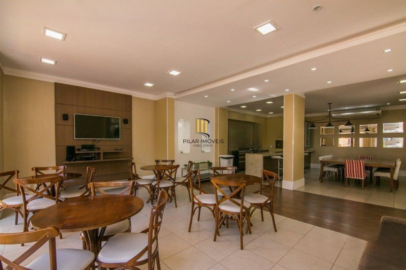 Apartamento com 3 quartos, 1 Suíte, 2 vagas e 83m² à venda em Jardim Lindóia.