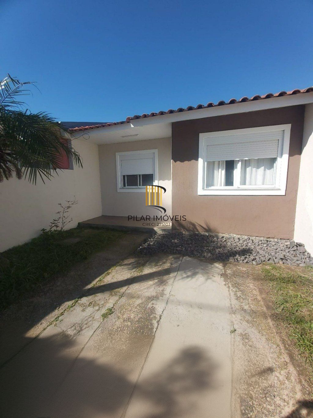 Casa à venda com 2 quartos 75 m² na Hipica