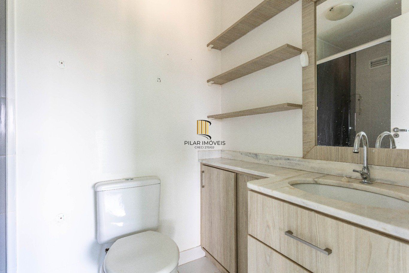 Apartamento de 3 quartos, 1 vaga e elevador no Bairro Vila Ipiranga.