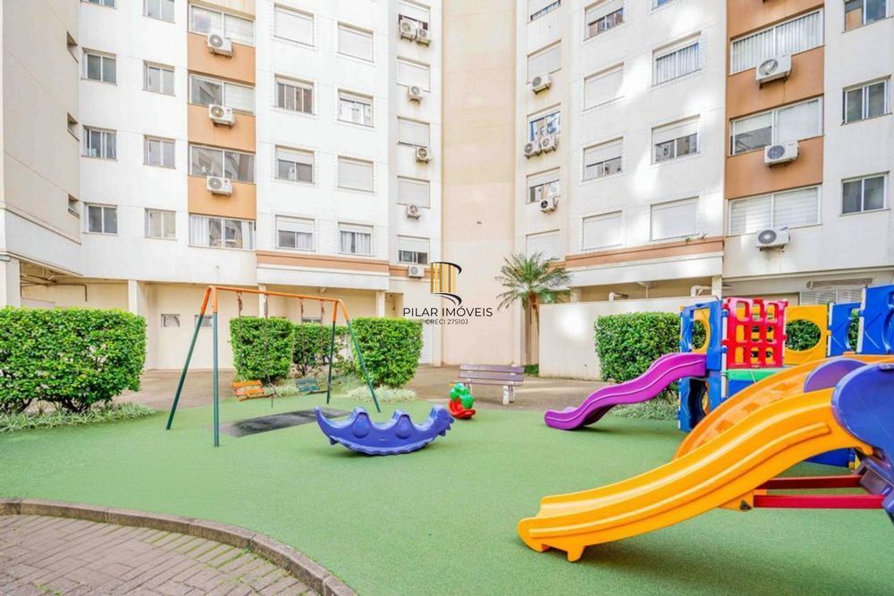 Apartamento de 3 quartos, suíte, elevador e 1 vaga no bairro Vila Ipiranga.