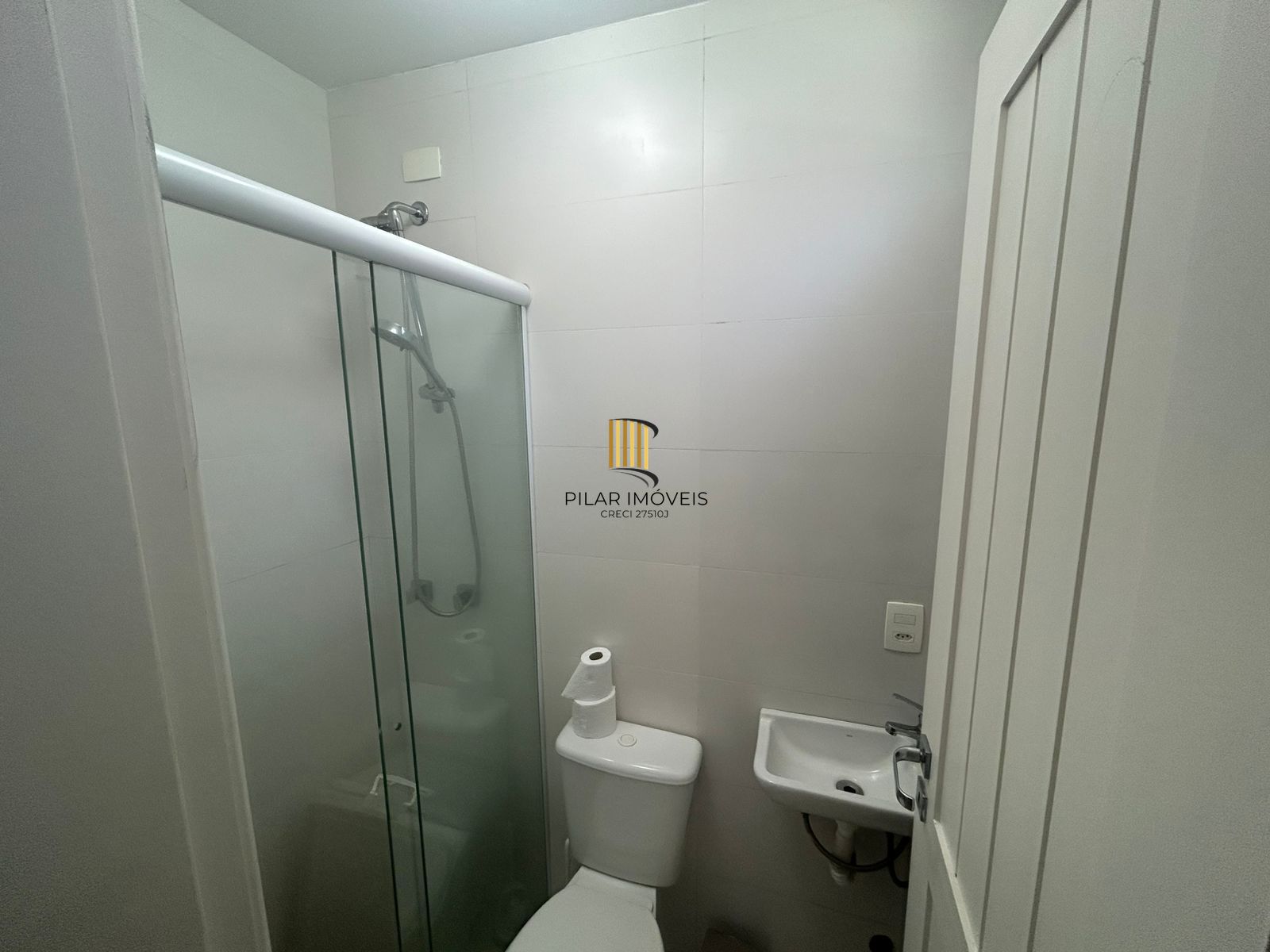 Casa em condomínio 4 dormitórios com piscina e energia solar no Santo Antonio