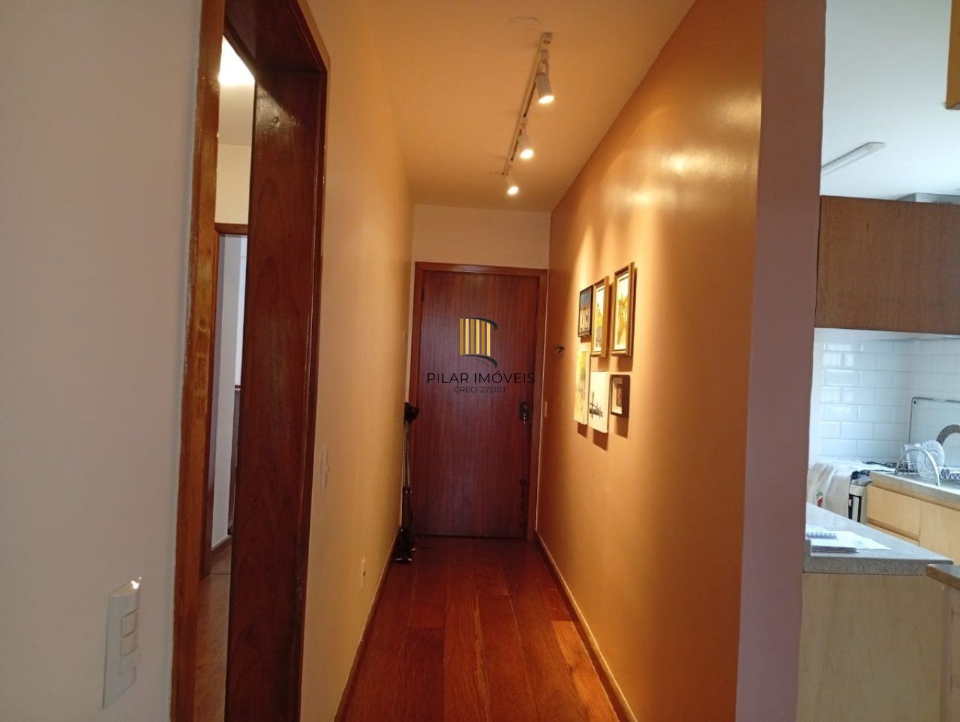 Apartamento com 3 quartos, vaga e sacada no bairro Jardim botânico