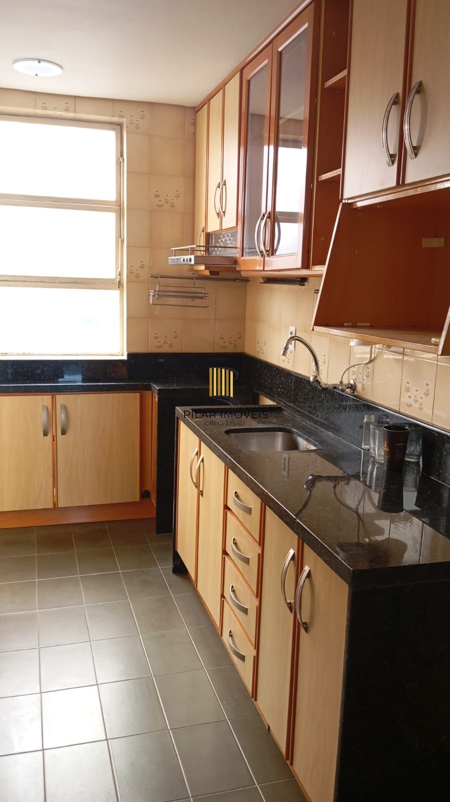 Apartamento a venda 2 dormitórios e 52 m² no bairro Auxiliadora