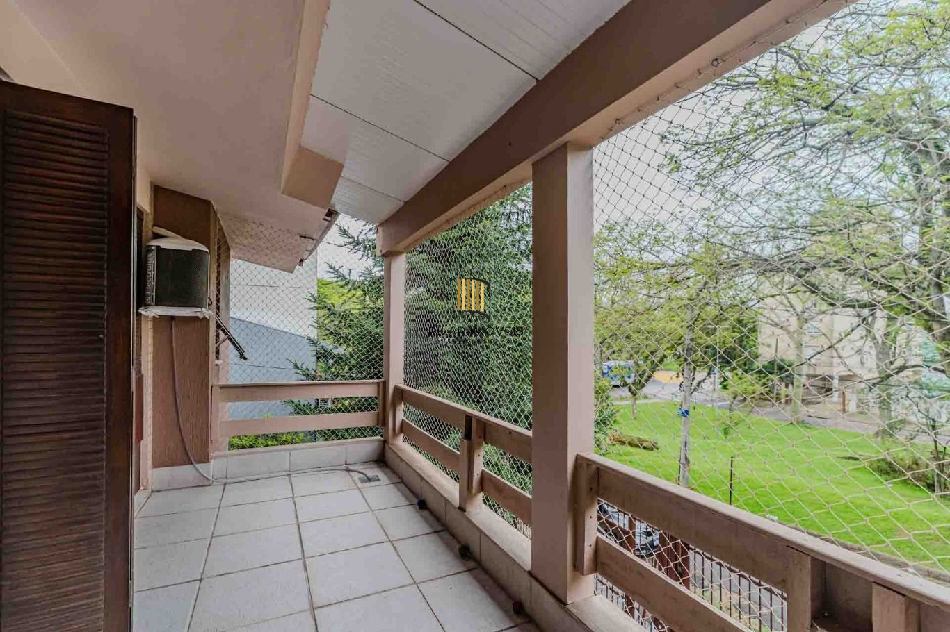 Casa com 3 quartos e 4 vagas no Bairro Vila Ipiranga