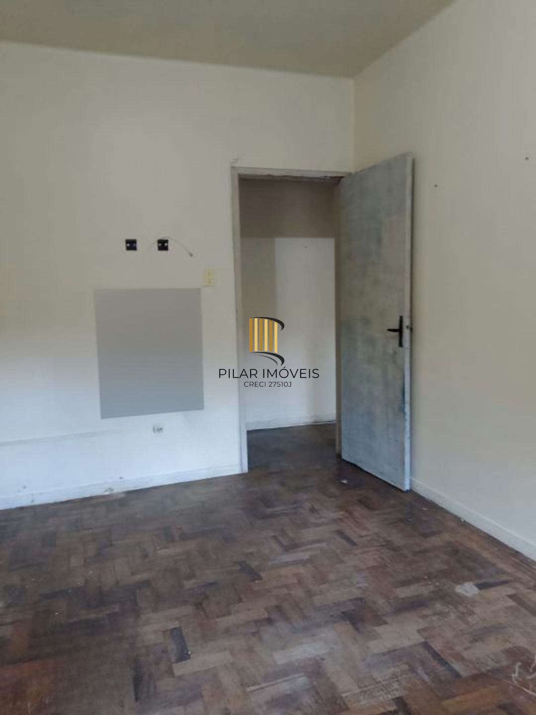 Apartamento com 2 quartos e 75m² à venda em Partenon, Porto Alegre.