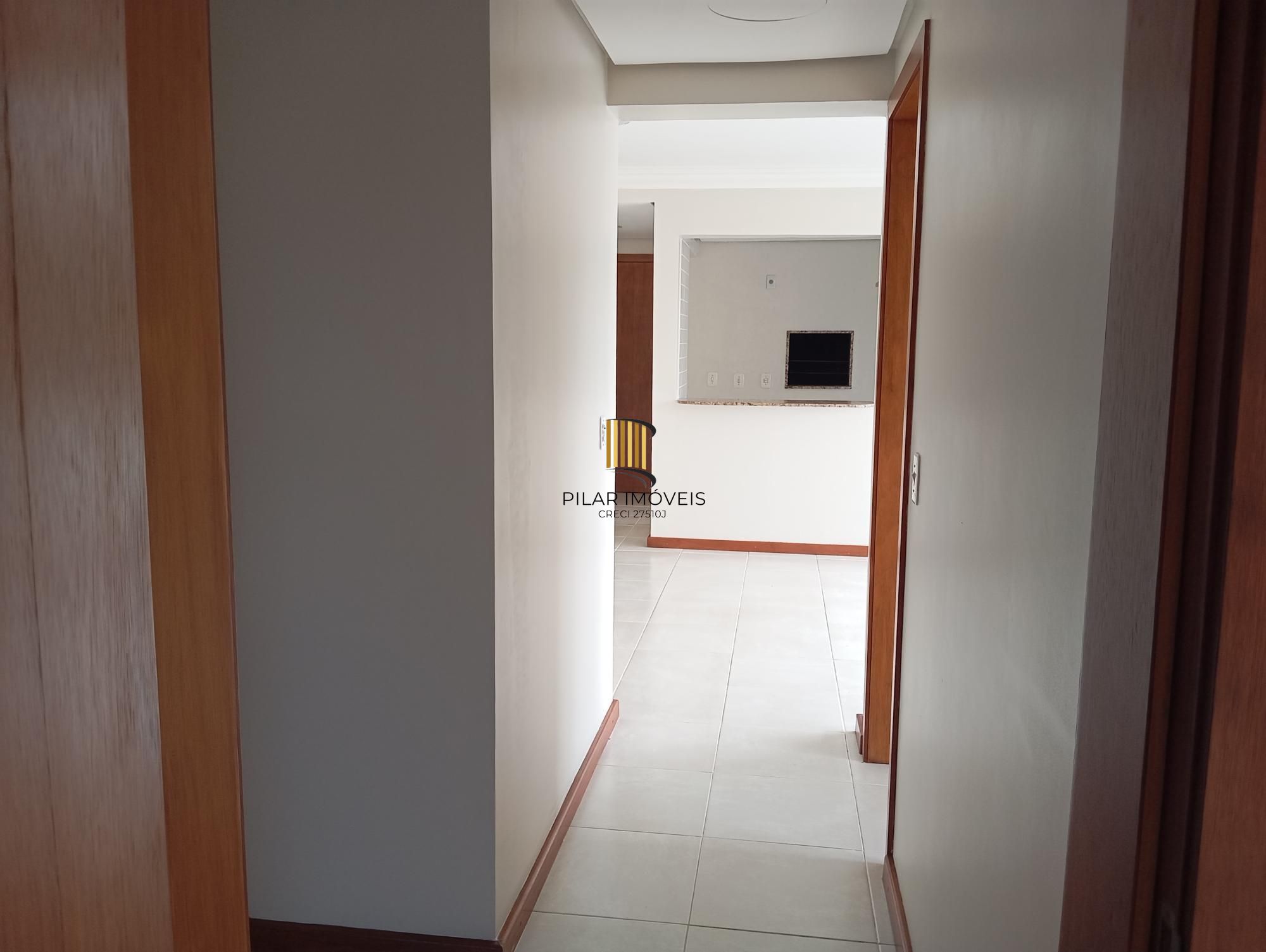 Apartamento com 2 Dormitórios, Vaga Dupla e Elevador no Floresta