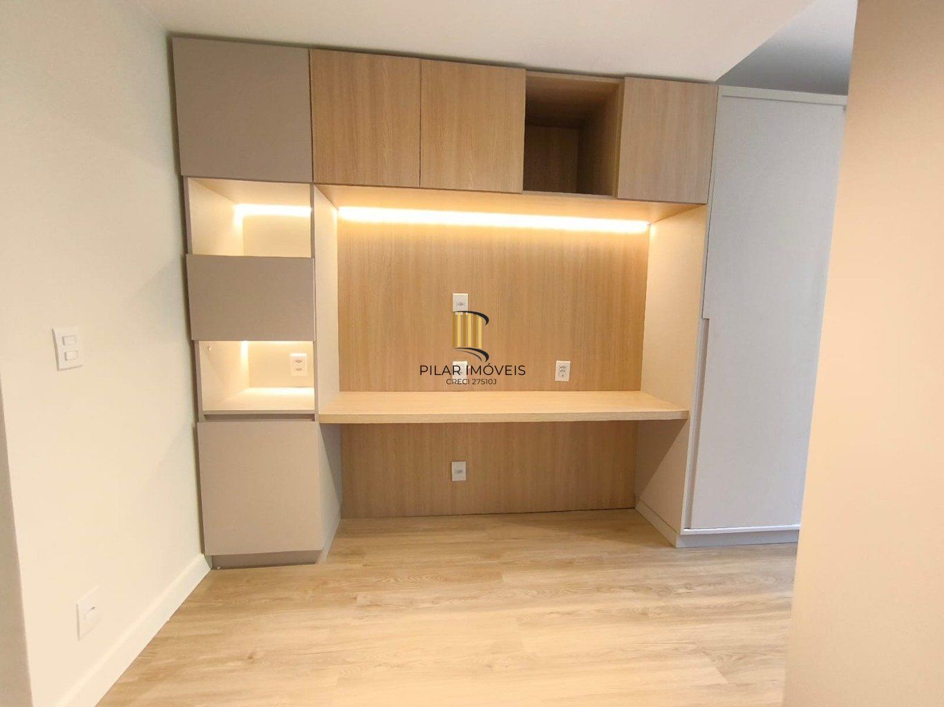 Apartamento de 1 dormitório térreo semi mobiliado  bairro Petrópolis