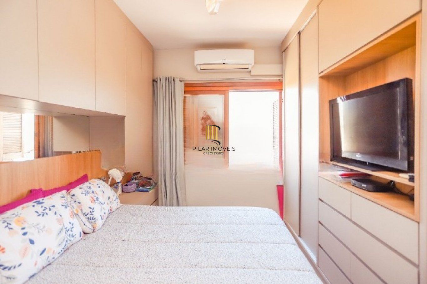 Cobertura com 3 quartos e 206m² à venda em São Sebastião, Porto Alegre.