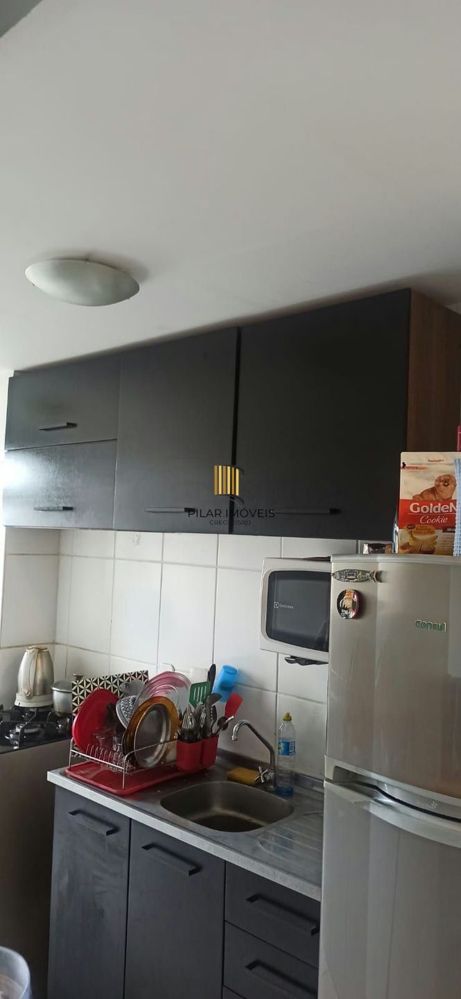 Apartamento de 2 quartos, 1 vaga e elevador no Bairro São Sebastião.