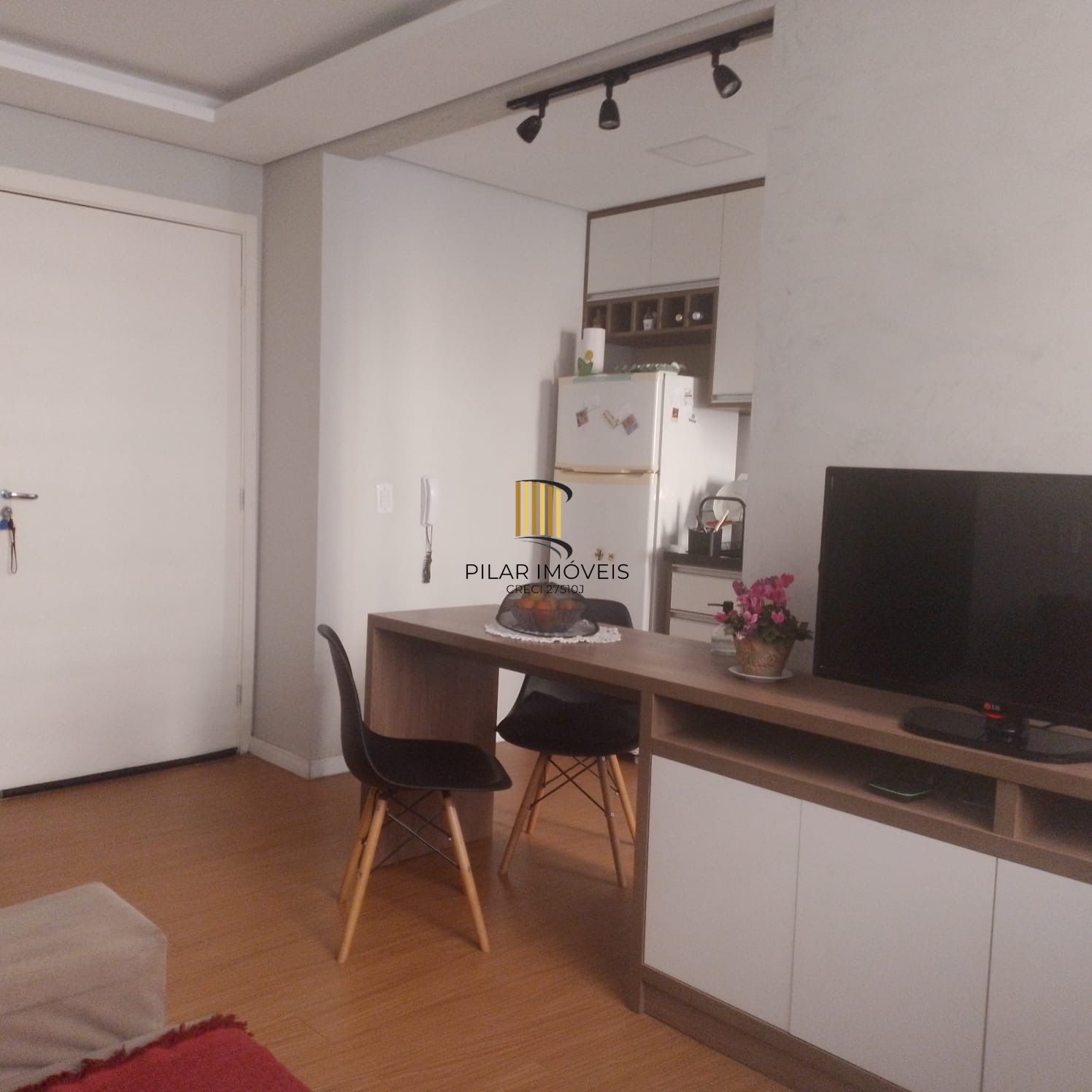 Apartamento 2 dormitórios Morro Santana com 1 vaga de garagem