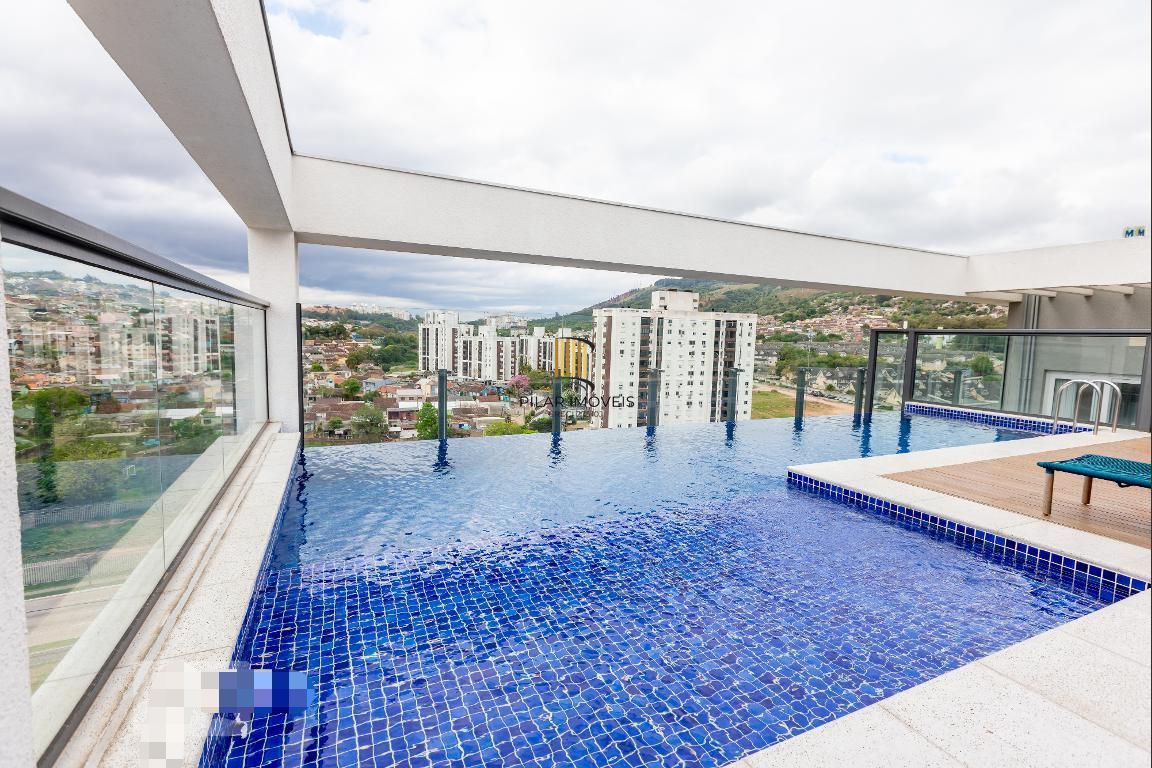 Apartamento com 1 dormitório e 1 vaga de garagem no Bairro Partenon