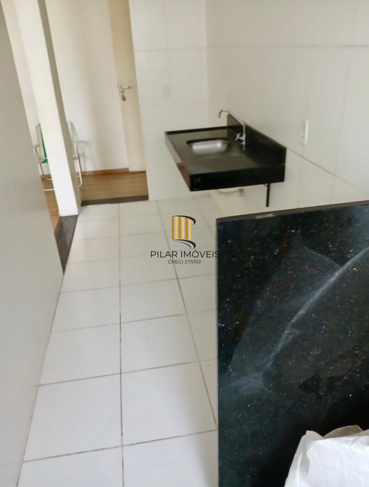 Apartamento 3 dormitórios com Suíte 1 vaga Carro Jardim Planalto Porto Alegre