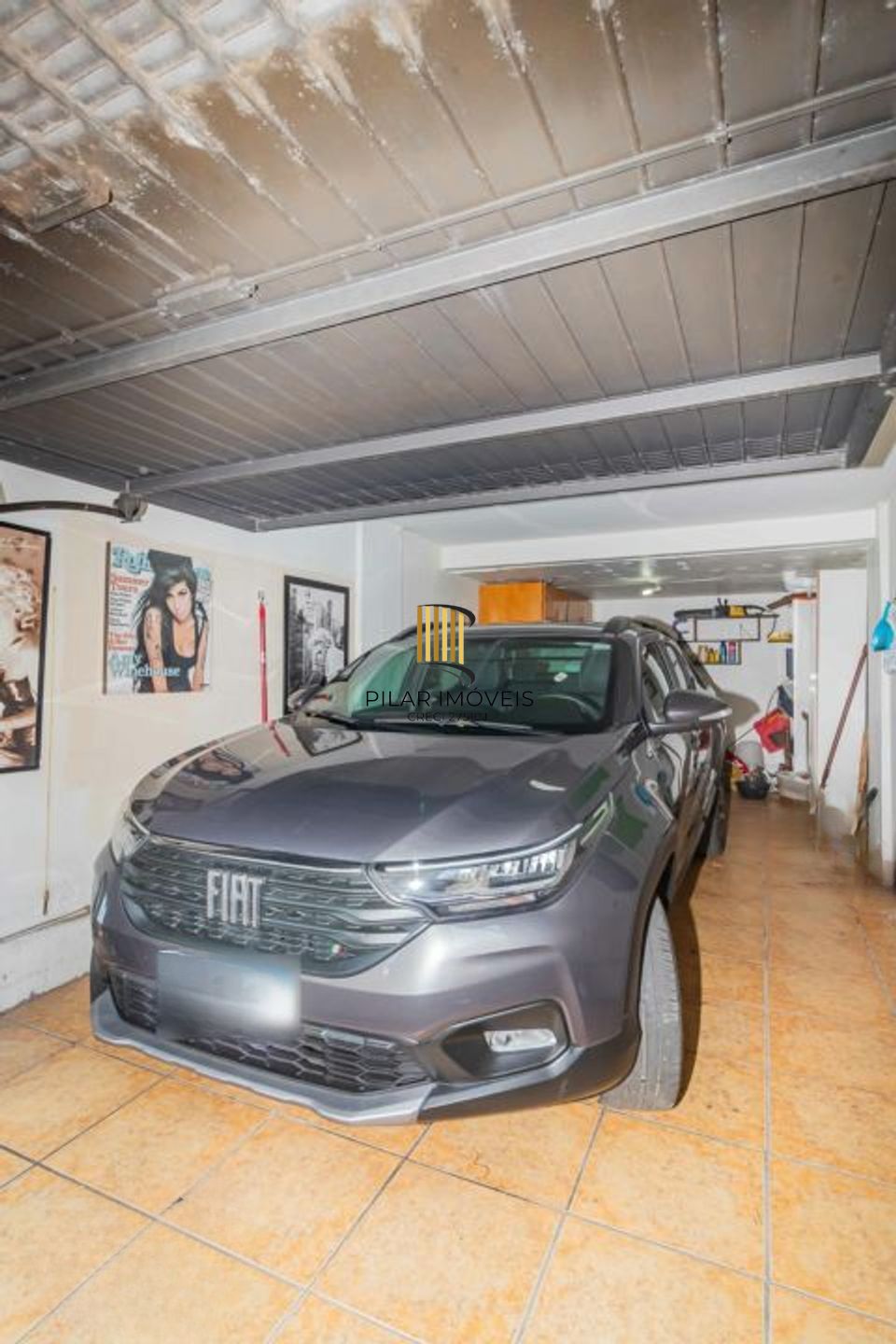 Apartamento 3 quartos, 1 suíte, 2 vagas no Petrópolis.