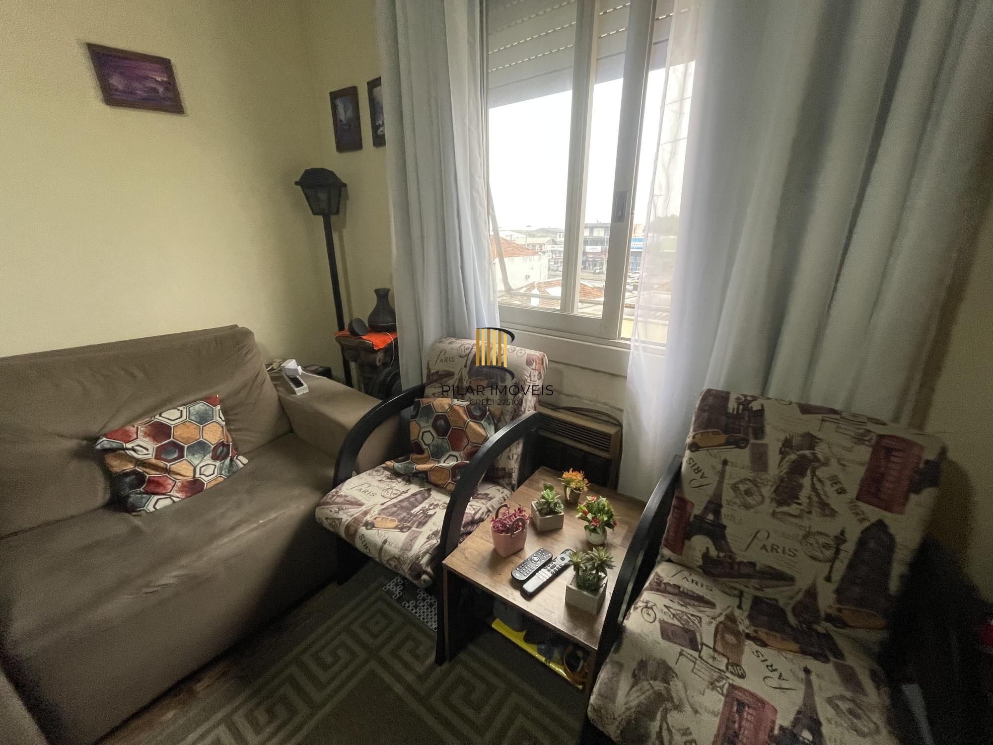 Apartamento com 66 m2 localizado na Rua Abaeté no Bairro Sarandi