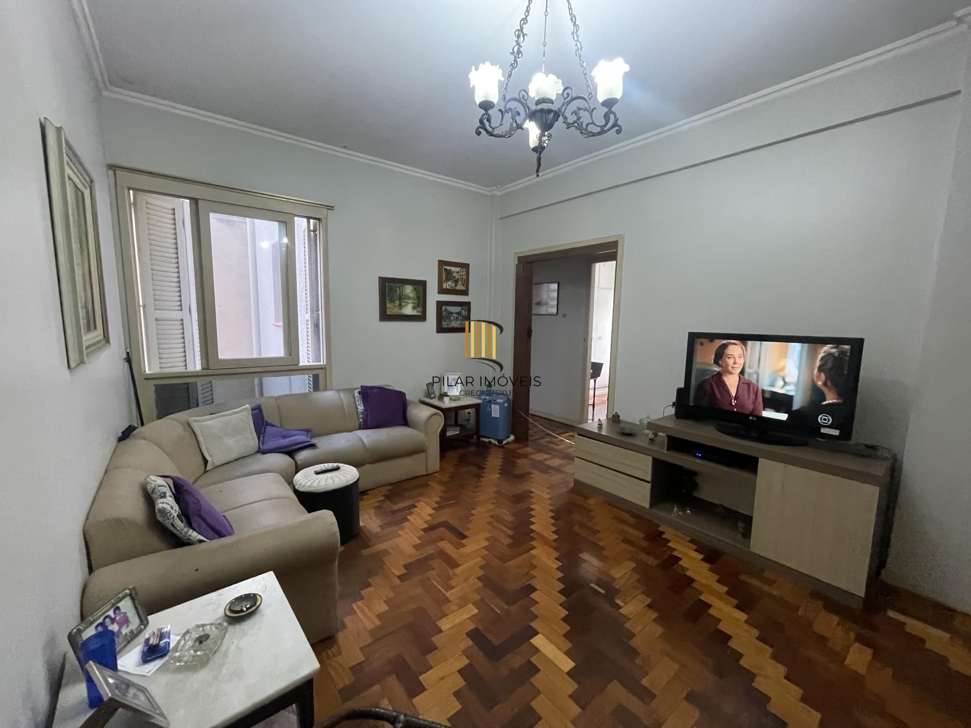 Apartamento 3 quartos com elevador no centro de Porto Alegre para Comprar