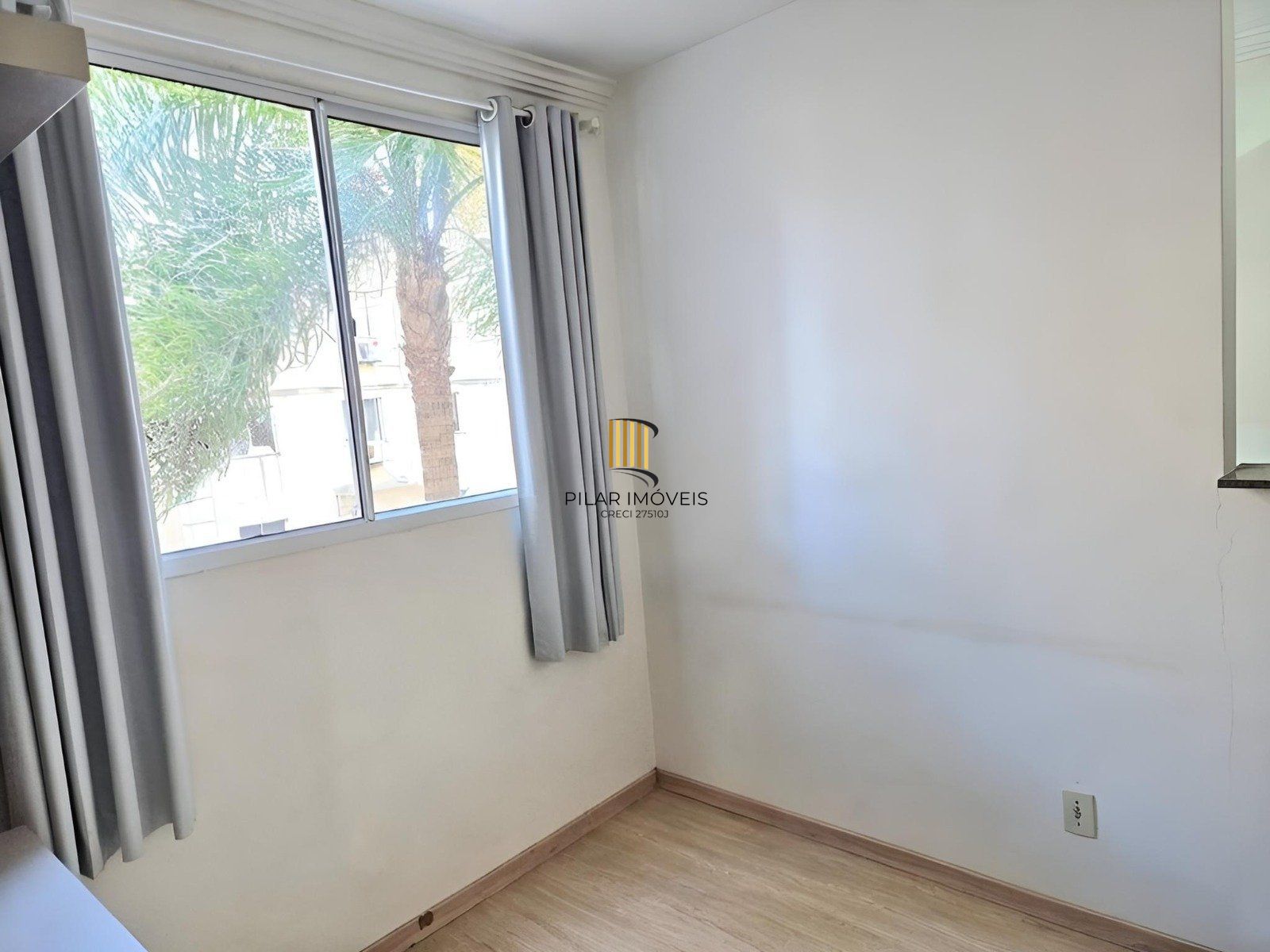 Apartamento 2 quarto, 1 vaga e piscina no bairro São Sebastiao