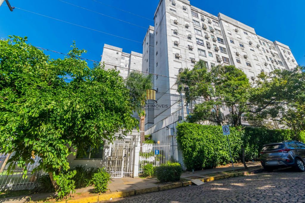 Apartamento 2 dormitórios, 1 suíte, churrasqueira, 1 vaga e elevador no Sarandi