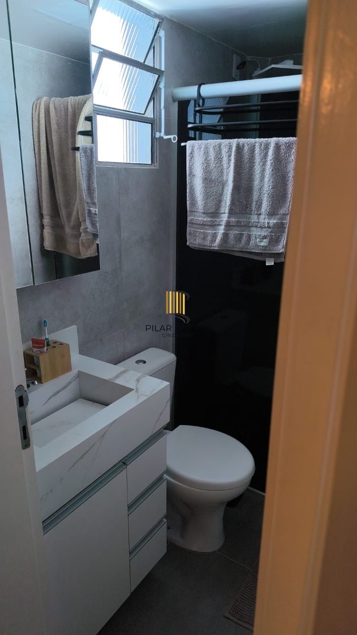 Apartamento Mobiliado 2 quartos no Bairo Jardim Leopoldina em Porto Alegre para Comprar