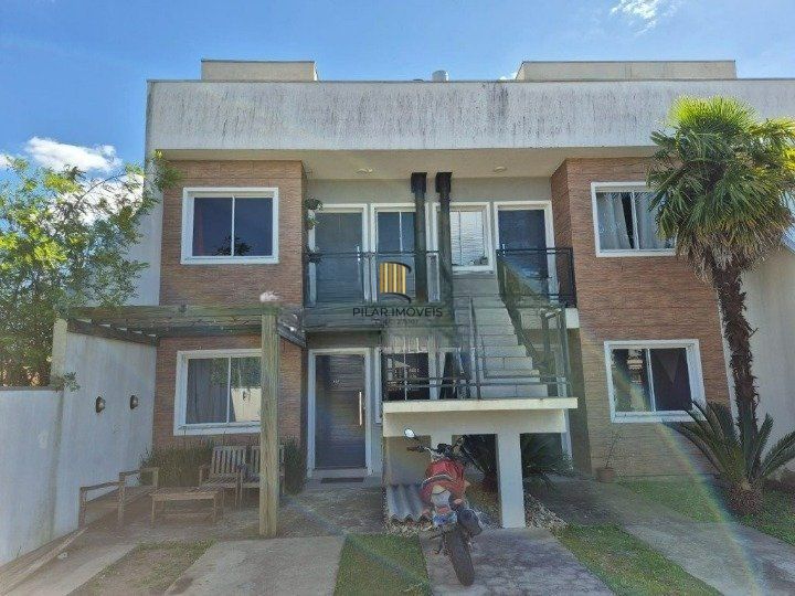 Apartamento de 2 dormitórios, 2 vagas de garagem no Bairro Olaria em Canoas.