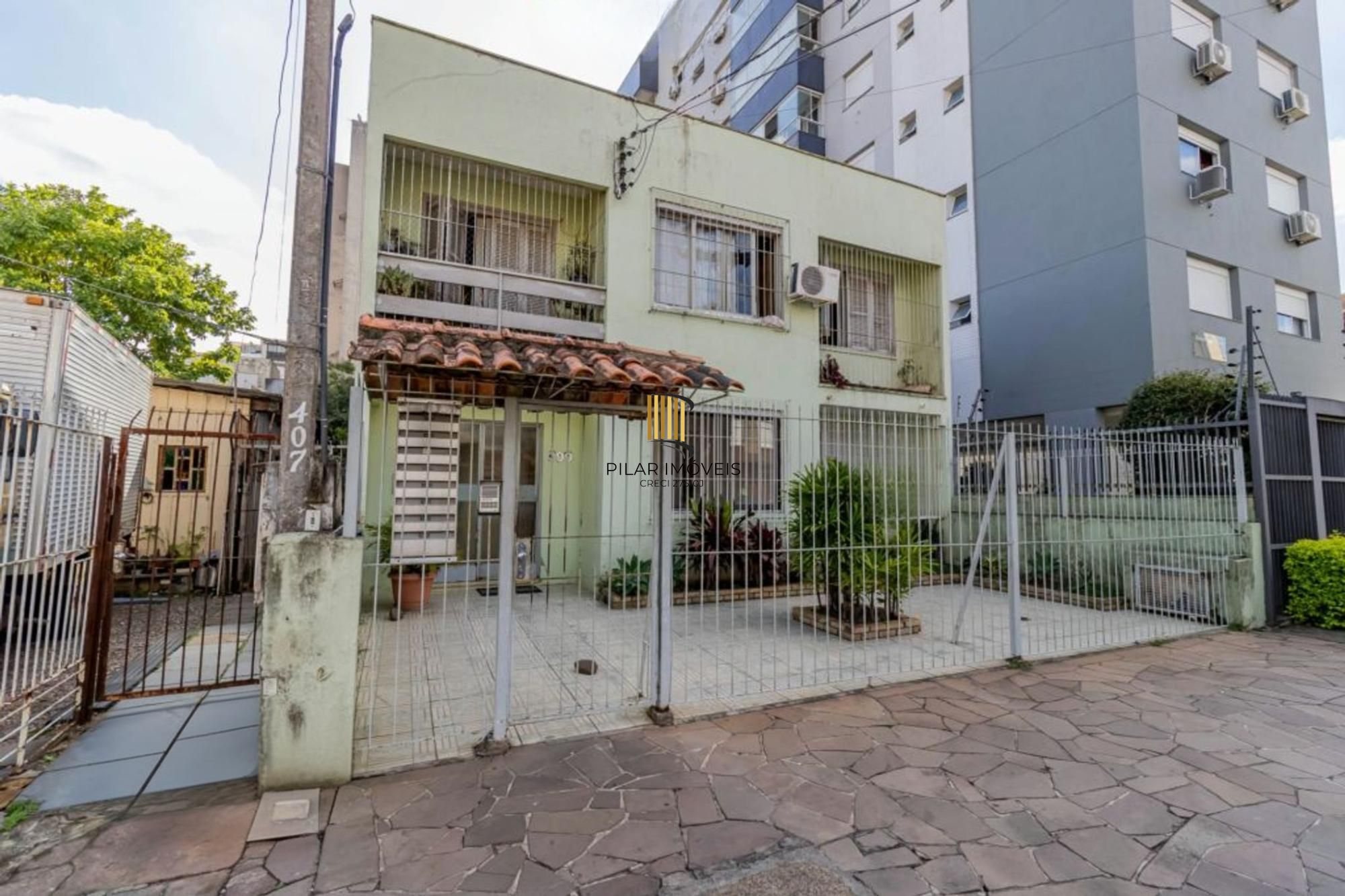 Apartamento Térreo 2 Dormitórios no Jardim Botânico – Amplo e Iluminado