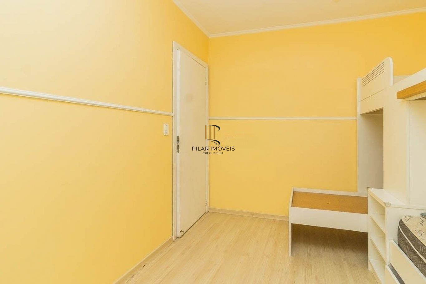 Apartamento de 75 metros privativos com 2 dormitórios no bairro Sarandi