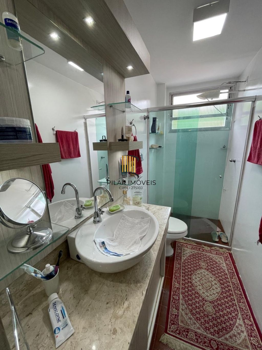Apartamento à venda com 2 dormitórios no Bairro Cristo Redentor