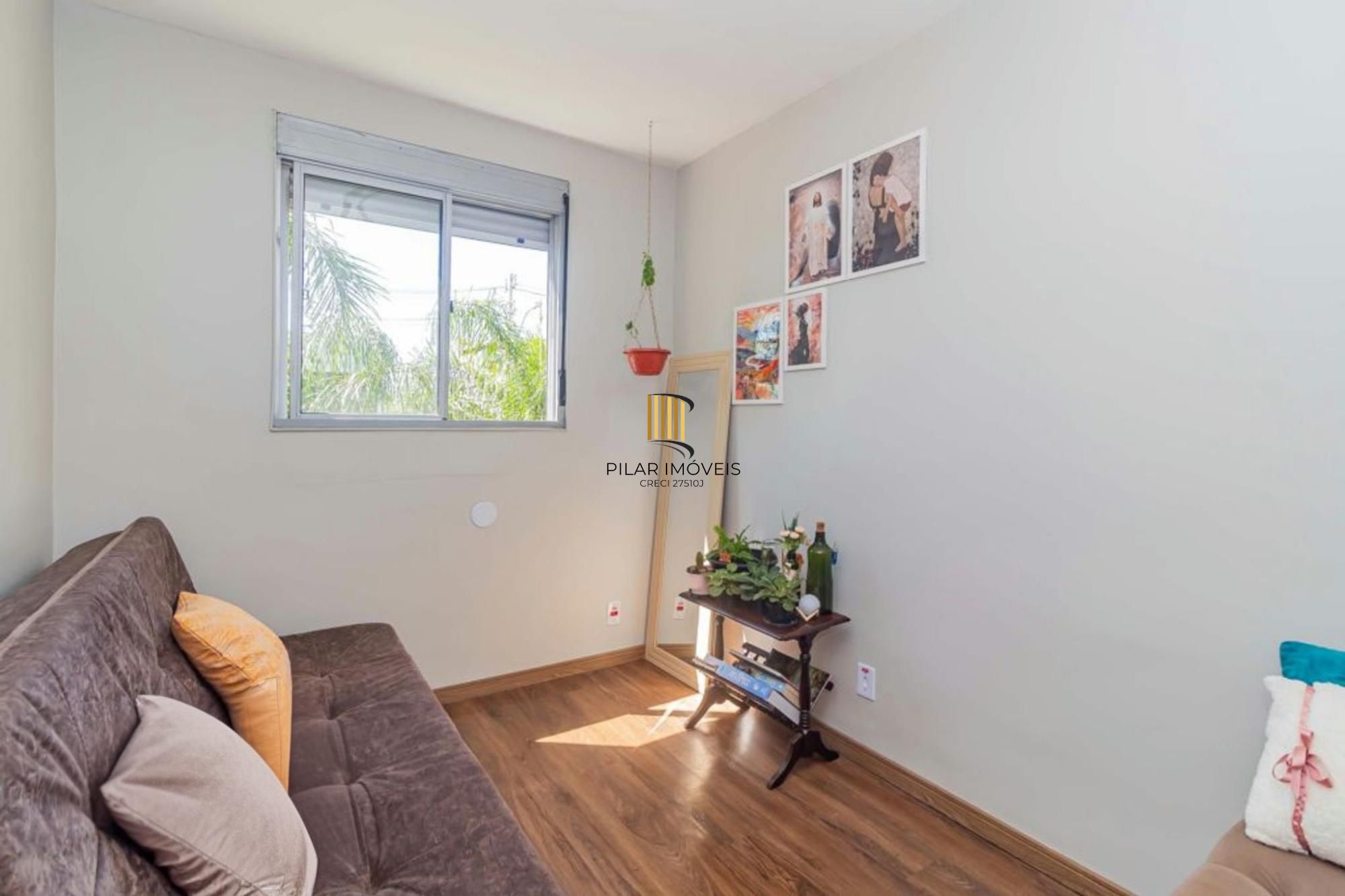 Apartamento térreo de 2 quartos, suíte, 1 vaga no bairro Jardim Itu