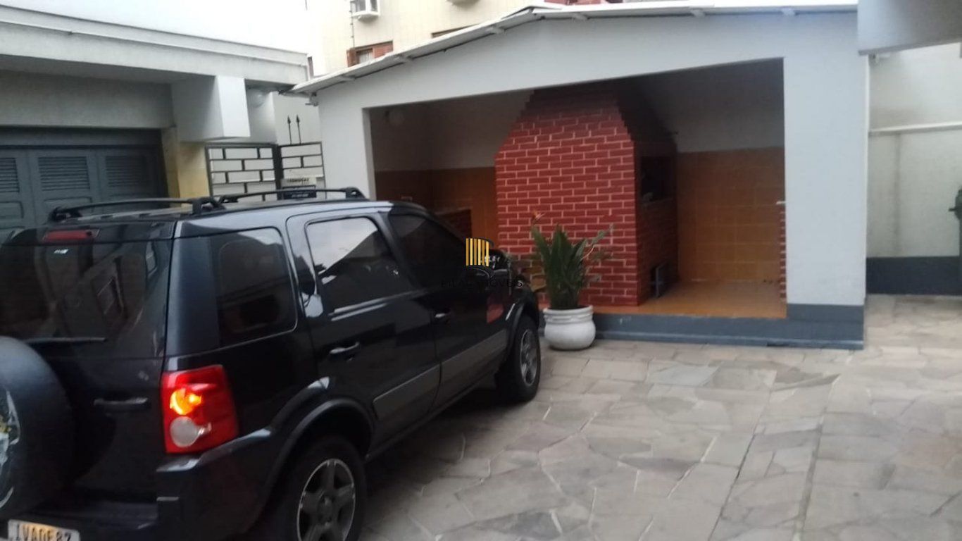 Apartamento com 3 quartos e 2 vagas de garagem no Bairro Jardim Itu/ Planalto.