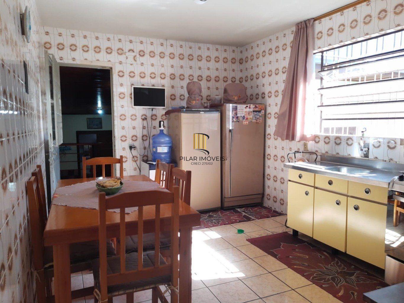 Casa com 3 quartos e 2 vagas de garagem coberta em Cachoerinha.