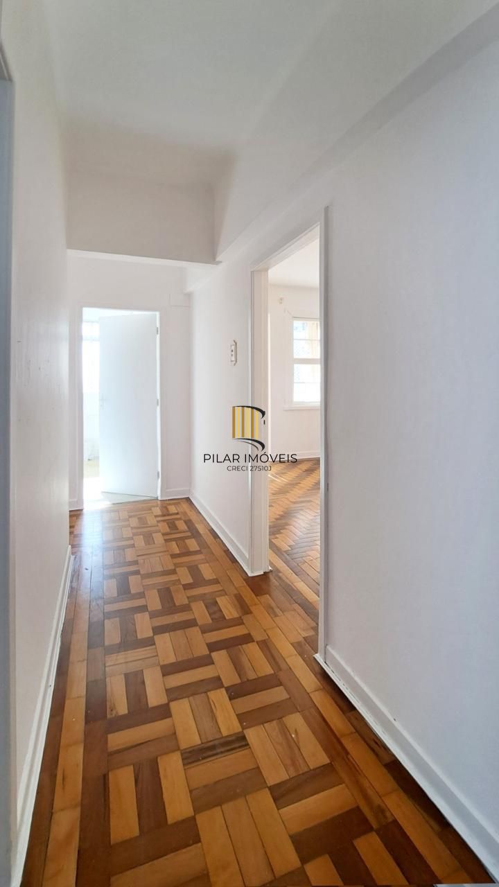 Apartamento 3 Dormitórios, 123m², Último Andar com Vista para o Guaíba