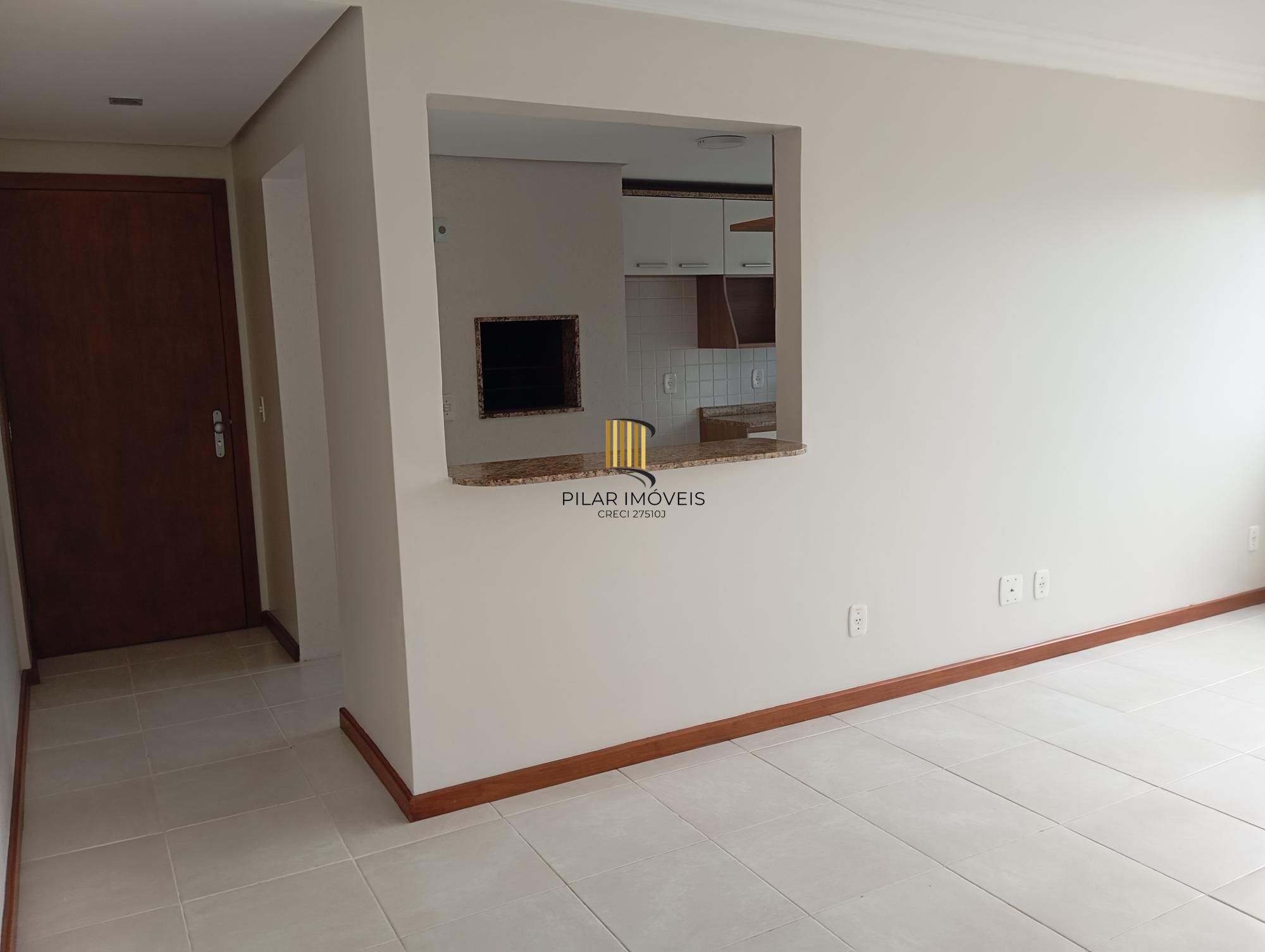 Apartamento com 2 Dormitórios, Vaga Dupla e Elevador no Floresta