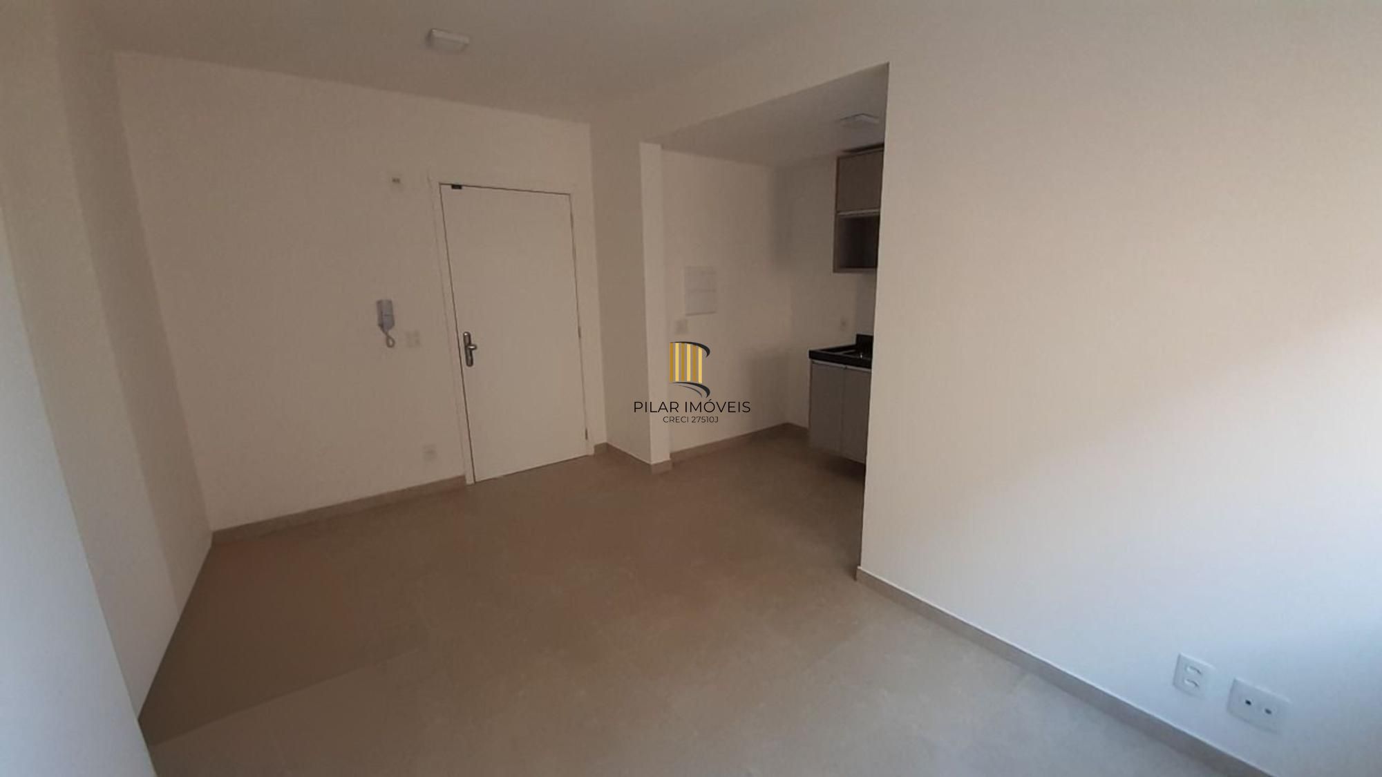 Apartamento de 2 dormitórios com 1 vaga de garagem e elevador em Canoas.