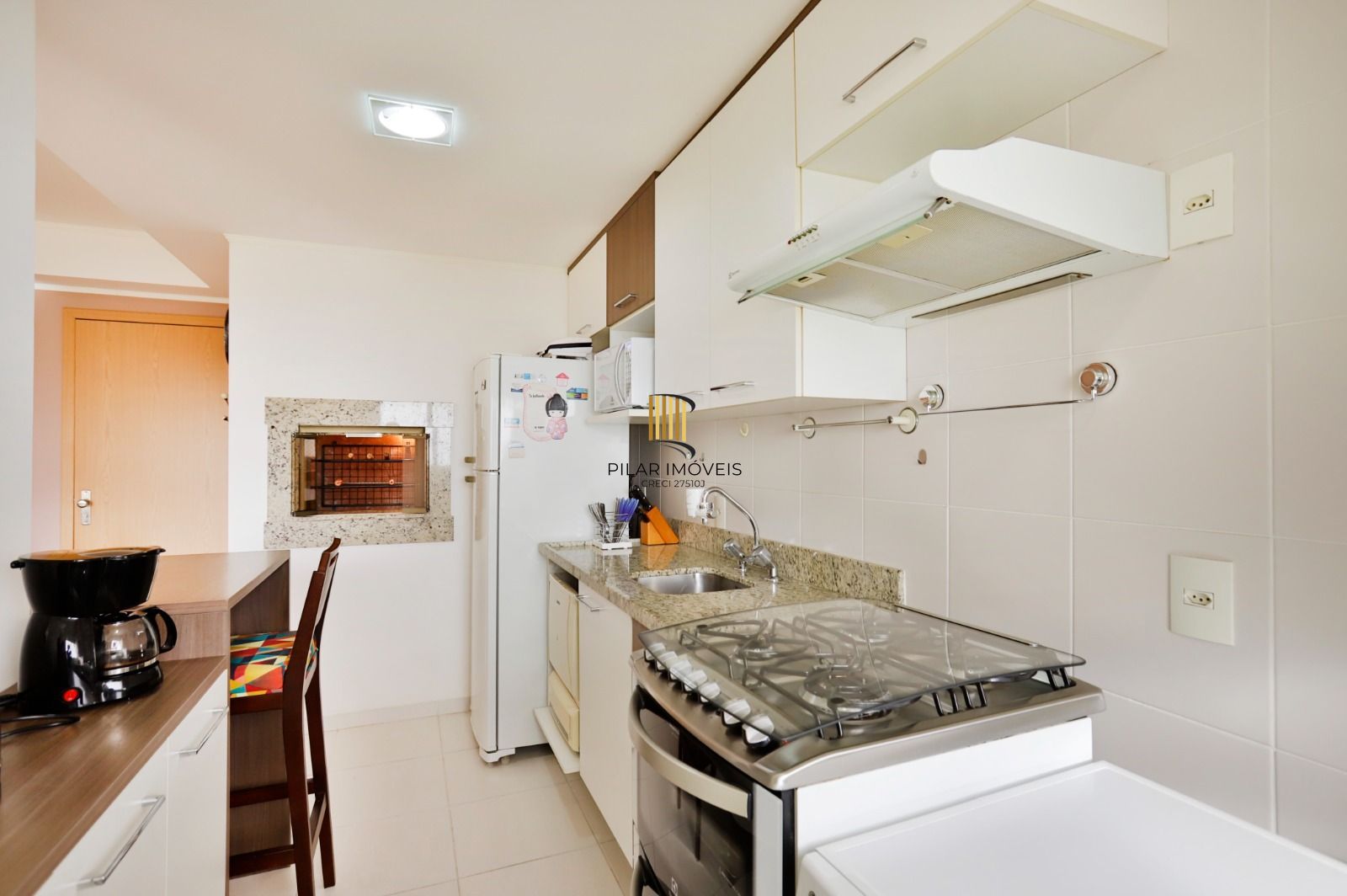 Apartamento de 2 dormitórios no bairro Jardim Lindóia